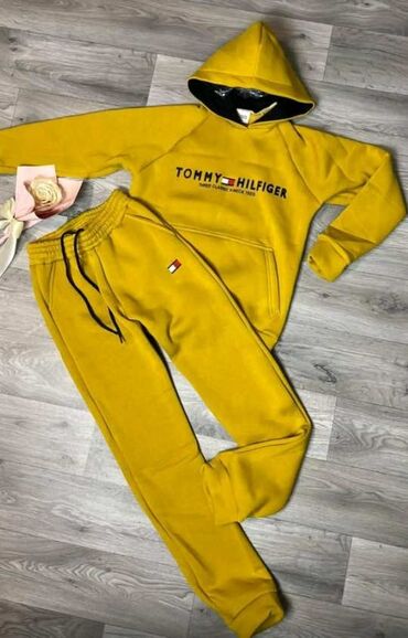 ellesse torbice zenske: EXTRA ženske trenerke iz Turske deblji materijal S,M,L,XL,XXL
