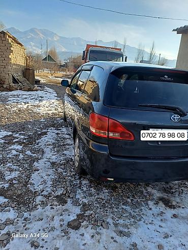 jdm авто: Toyota Ipsum: 2001 г., Автомат, Газ, Минивэн — 2