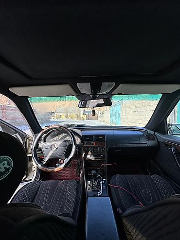 Mercedes-Benz: Mercedes-Benz C-Class: 1994 г., Механика, Бензин, Седан — 10