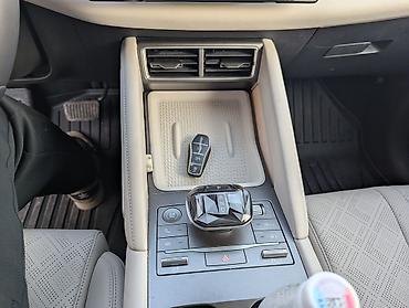 BYD: BYD Yuan Up: 2024 г., Электромобиль, Кроссовер — 14