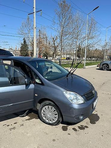 Toyota: Toyota Corolla Verso: 2002 г., 1.8 л, Ручные, Бензин, Минивэн at lalafo.kg — 2 Toyota: Toyota Corolla Verso: 2002 г., 1.8 л, Ручные, Бензин, Минивэн — 2