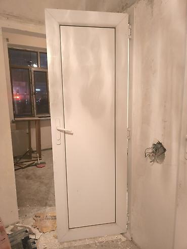 tolet: PVC profil, hamar səth
ölçü 2.05/75 cərcivə ilə 
AZ İSTİFADE OLUNUB — 1