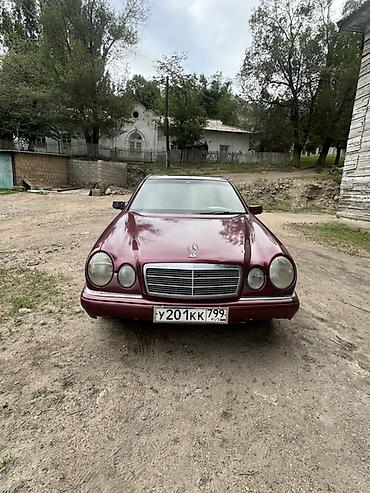 салон машины: Mercedes-Benz E-Class: 1996 г., Автомат, Бензин, Седан — 2