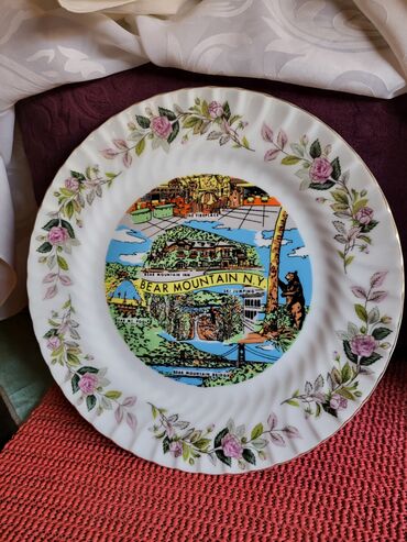 Ostali kućni dekor: Tanjir nov za zid porcelanski,Japan,Kina 70,80te. god. Tanjir na lalafo.rs — 2 Ostali kućni dekor: Tanjir nov za zid porcelanski,Japan,Kina 70,80te. god. Tanjir — 2