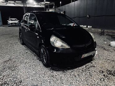 митсубиси челенжер: Honda Fit: 2002 г., 1.3 л, Вариатор, Бензин, Хетчбек