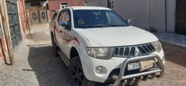 Mitsubishi: Mitsubishi L200: 2.5 l | 2009 il 289000 km Pikap — 1