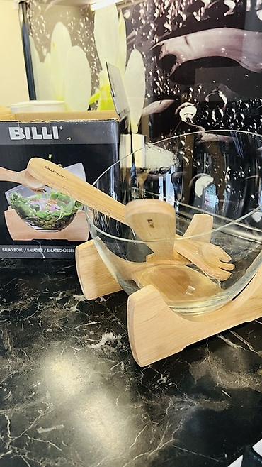 Табактар: Салатница BILLI с подставкой и ложками - Набор: стеклянная салатница — 4