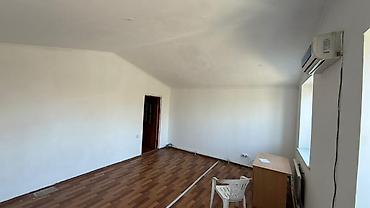 Продажа коттеджей и домов: 6 комнат и более, 4 м², 4 соток, Бишкек, Таатан ТЦ Собственник — 30