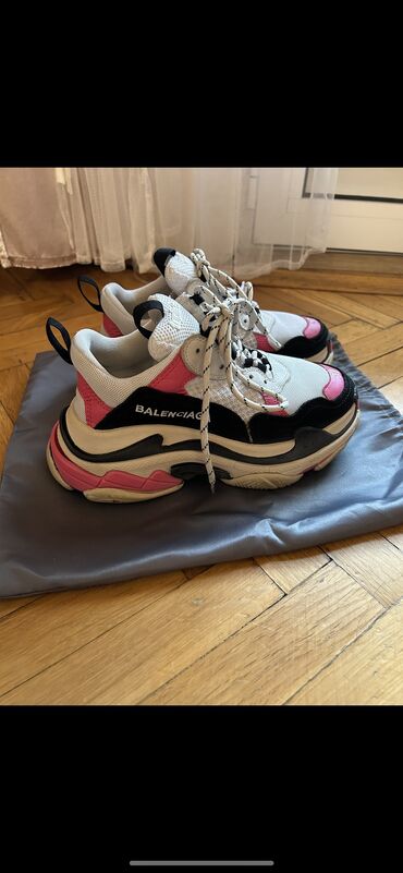 tn nike 3: Balenciaga, 37, color - Multicolored