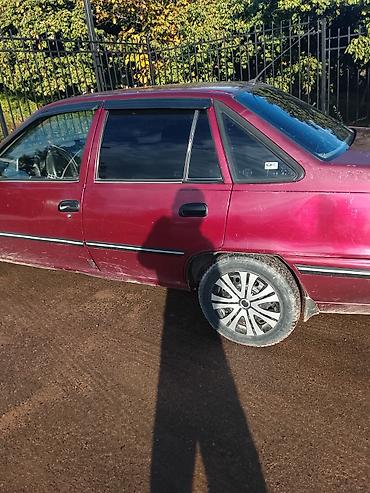 volvo s70: Легковой автомобиль, 4‑дверный седан бордового цвета. Особенности и — 2