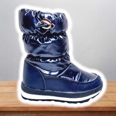 Gumene čizme: Odlicne cizmice za sneg sa jednim podesivim cickom sa spoljne strane — 10