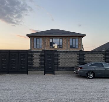 очень срочно продаю дом: Дом, 264 м², 9 комнат, Собственник