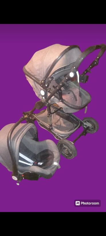 прогулочные коляски беби каре: Коляска, цвет - Коричневый, Б/у
