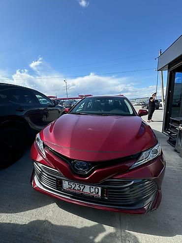 Toyota: Toyota Camry: 2020 г., 2.5 л, Вариатор, Гибрид, Седан — 3