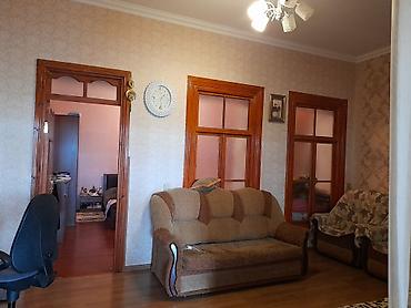 дешевые дома в баку: Satılır.Bir həyətdə 2 ev. 2 mərtəbəli tam təmirli,beton monolit — 10