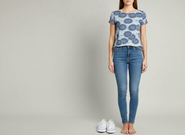 bluzki z myszką miki dla dorosłych: GREY WOLF, T-shirt damski, rozmiar M w lalafo.pl bluzki z myszką miki dla dorosłych: GREY WOLF, T-shirt damski, rozmiar M