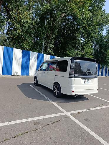 спада туманик: Honda Stepwgn: 2004 г., 2.4 л, Автомат, Бензин, Минивэн — 6
