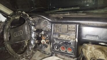 Audi: Audi 80: 1998 г., 1.8 л, Механика — 8