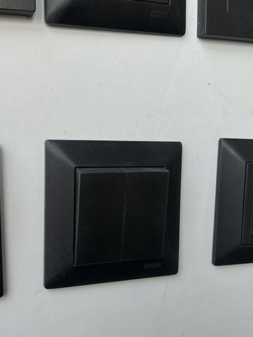 подсветка для комнаты с пультом: Двойной настенный выключатель света, цвет: черный матовый