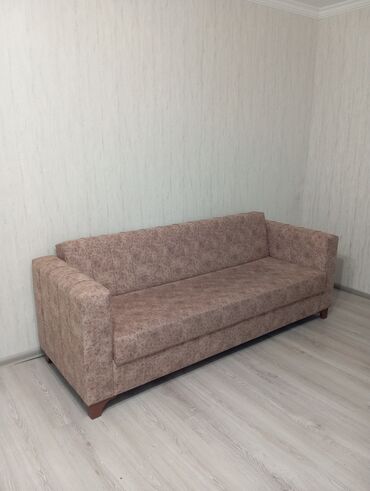 orxideya gulu qiymeti: Yeni, Divan