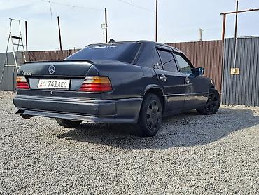 Продажа авто: Mercedes-Benz E-Class: 1990 г., 2.3 л, Механика, Бензин, Седан — 3