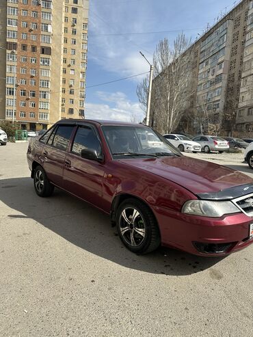 Daewoo: Daewoo Nexia: 2011 г., 1.5 л, Механика, Бензин, Седан