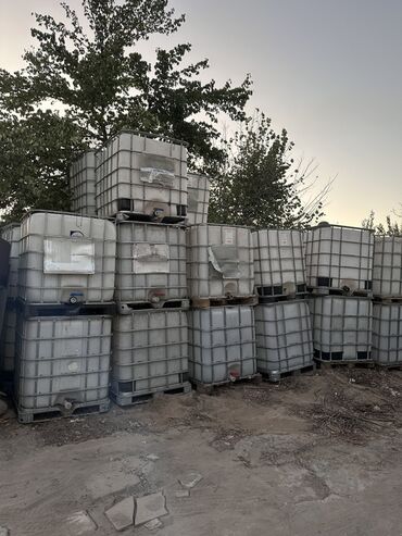 куплю контейнер дордой: Пластиковые IBC-кубы (еврокубы) объемом примерно 1000 л с