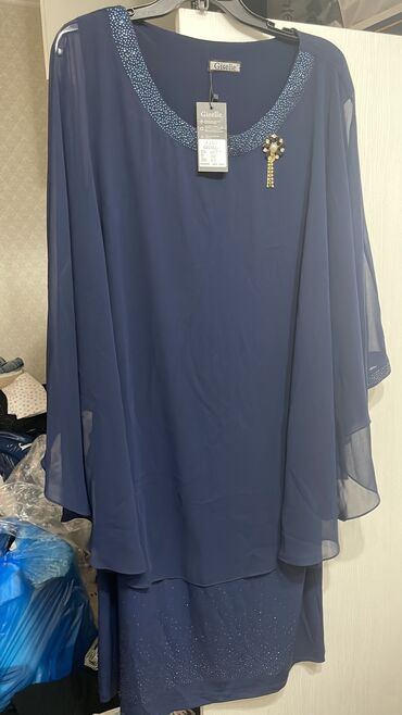 синие коктейльные: Вечернее платье