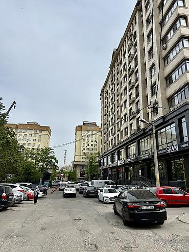 круглый: Аренда офисов, 71 м², В бизнес центре, С отдельной кухней — 9