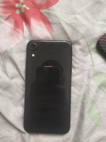xiaomi mi 14: IPhone Xr, Б/у, 64 ГБ, Черный, Зарядное устройство, Защитное стекло, Чехол, 79 %