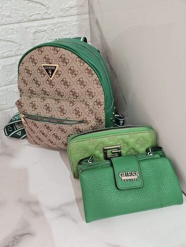 Torbe: Bilo koji komplet
Torba+novcanik
4200 — 22