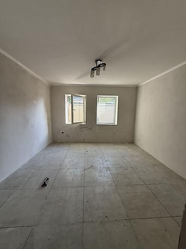 сделаю: 3 комнаты, 90 м², 4 соток, Бишкек, ул. Баялинова / Орозбекова Риэлтор — 3