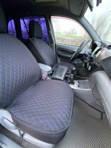 Toyota: Toyota RAV4: 2001 г., 1.8 л, Механика, Бензин, Кроссовер — 19