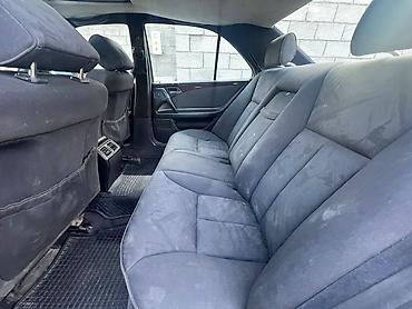 салон от мерса: Mercedes-Benz E-Class: 1995 г., 2.2 л, Механика, Бензин, Седан — 2