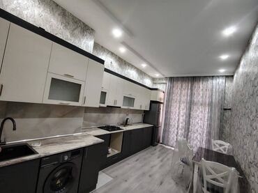 Uzunmüddətli kirayə mənzillər: Nəsimi rayonu, 28 May metrosuna yaxın, 16 mərtəbəli binanın 13-cü — 6