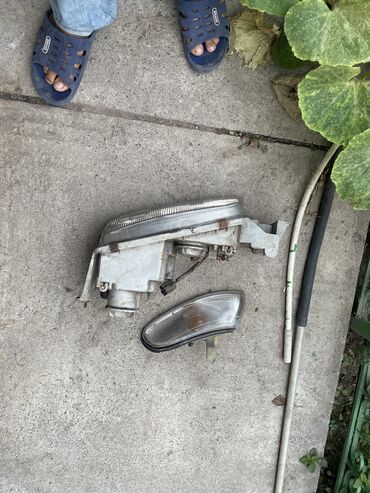 Решетки радиатора: Решетка радиатора Mazda Б/у — 4