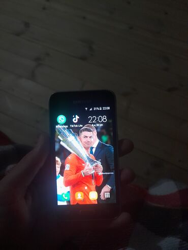 чехлы самсунг j6: Samsung Galaxy J1 2016, 8 ГБ, цвет - Черный, Сенсорный