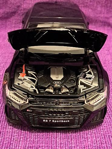 Figurice i makete: AUDI RS7 Sportback 1:18 "Pure Black" NOVO! Model AUDI RS7 — 13