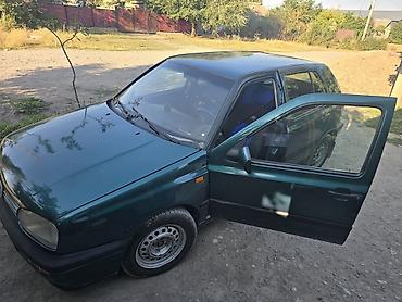 e klass: Volkswagen Golf: 1993 г., 1.8 л, Механика, Бензин, Хэтчбэк — 5