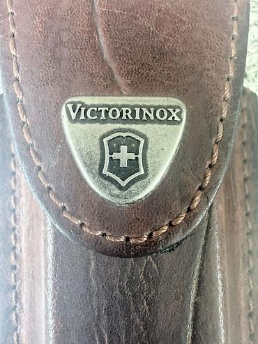 Аңчылык жана балык уулоо: Мультитул-нож Victorinox с кожаным чехлом - Бренд: Victorinox (клинок — 1