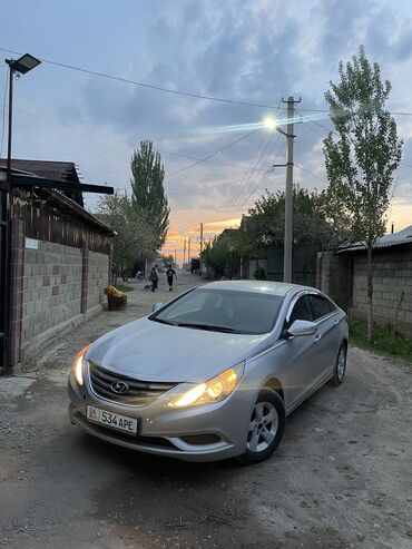 хундай соната нф: Hyundai Sonata: 2012 г., 2 л, Автомат, Газ, Седан