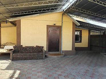 Продажа коттеджей и домов: 📍 Ак орго 💰 173 000$ Характеристики: * 1 этаж Дом 2003 года — 8