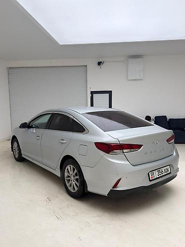 Hyundai: Hyundai Sonata: 2019 г., 2 л, Автомат, Газ, Седан — 4