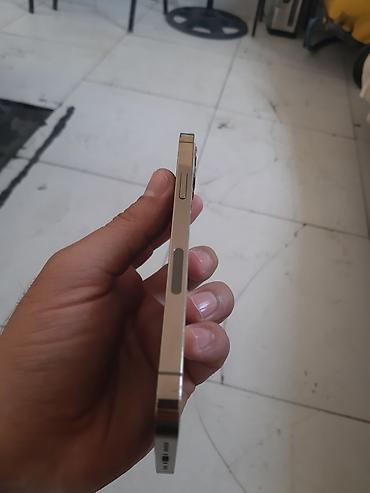 macbook air m: IPhone 12 Pro, Qızılı, Face ID — 6