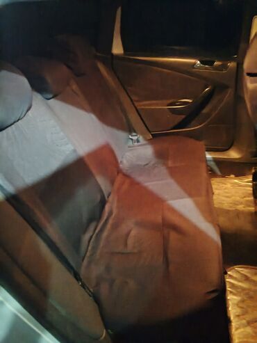 Volkswagen: Volkswagen Passat: 2 l | 2006 il Universal — 8