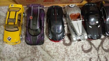 Avtomobil modelləri: Qabaq və arxa işıqları yanır batareya ilə Qapılar bagaj kapot açılır — 9