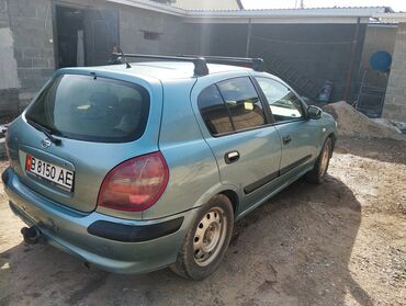 двухместная машина: Nissan Almera: 2000 г., 1.6 л, Механика, Бензин, Хэтчбэк