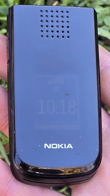 раскладушка телефоны: Nokia 2760 Flip, Б/у, < 2 ГБ, цвет - Черный, 1 SIM