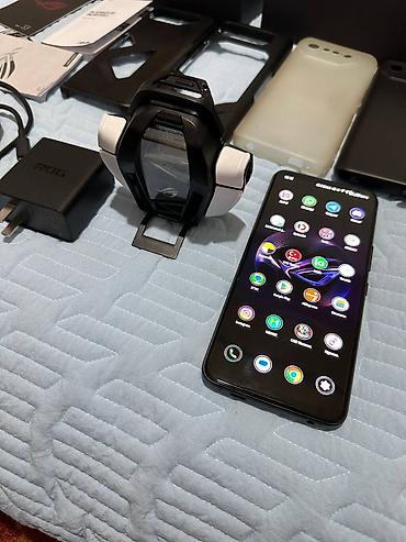 Asus: Asus ROG Phone 7, Б/у, 256 ГБ, цвет - Черный, 2 SIM — 16