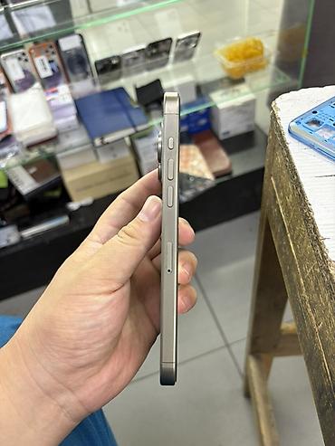 Уюлдук телефондор жана аксессуарлар: IPhone 15 Pro Max, Колдонулган, 512 ГБ, Күмүш, Кабель — 4
